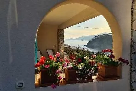 Villa Meridiana 2 - A Due Passi Dal Mare Trappola photo